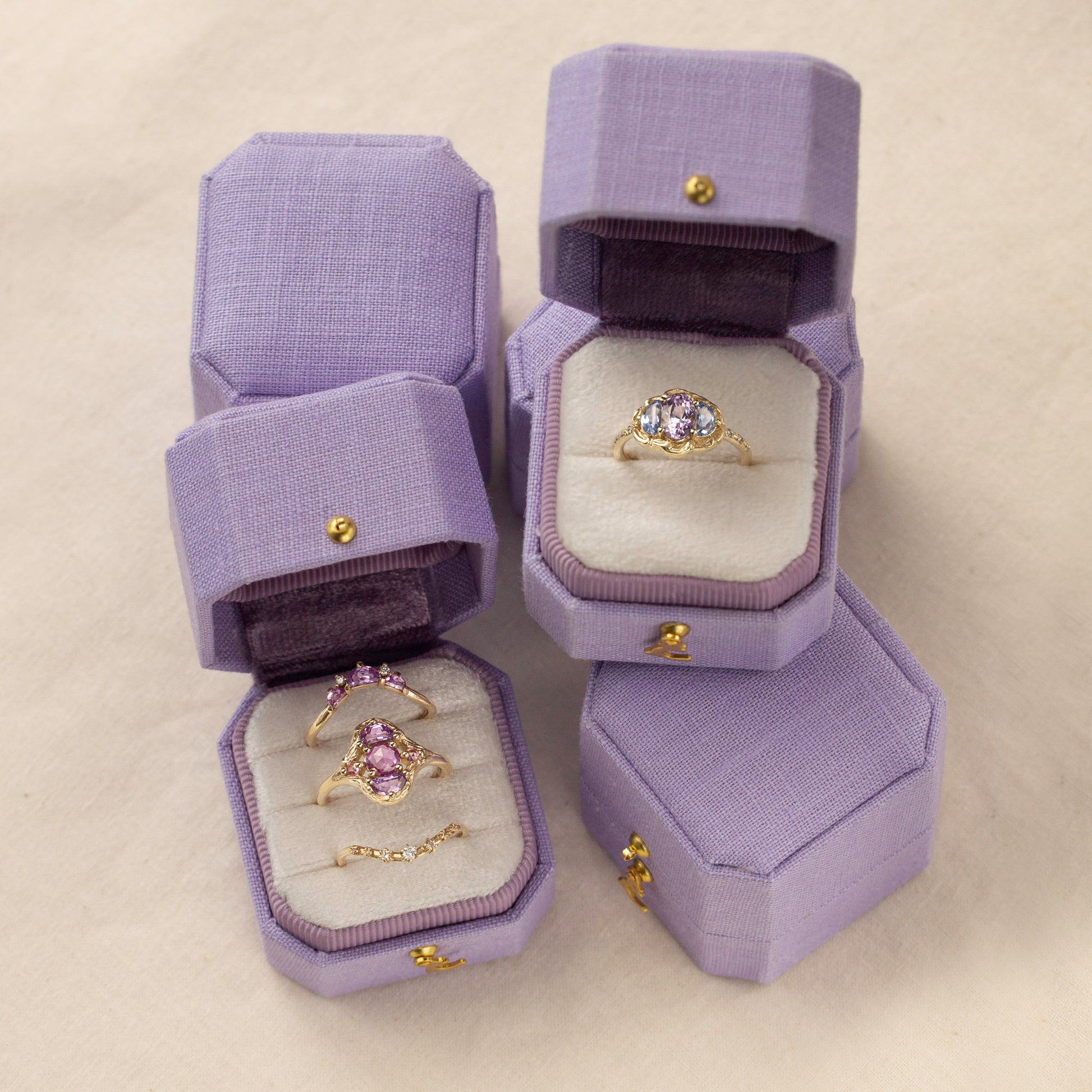 Le Conte Jewelry Amour Ring Box, bespoke, fine jewelry, lavender, vintage, french style, french inspired, proposal ring box, unique jewelry box, paint your golden moment, painter, sapphire ring, heirloom jewelry