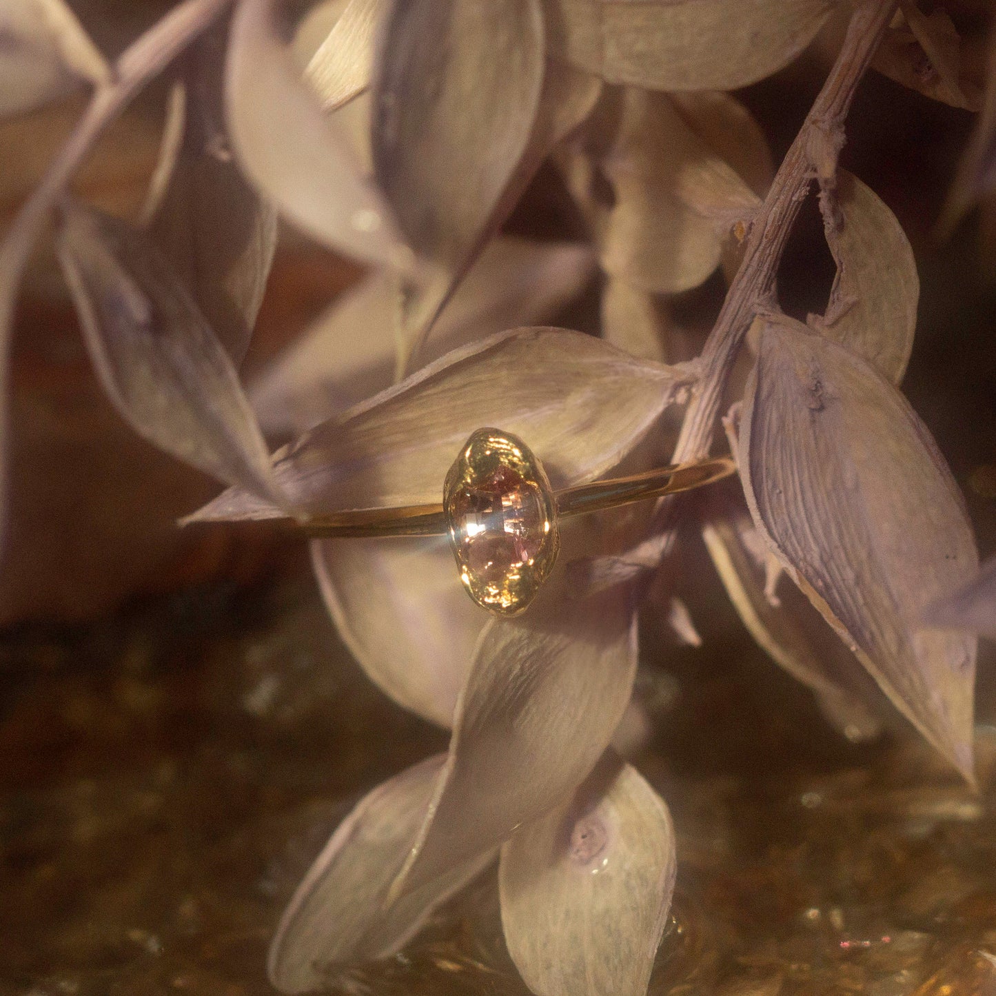 Pigment (Pink Sapphire)