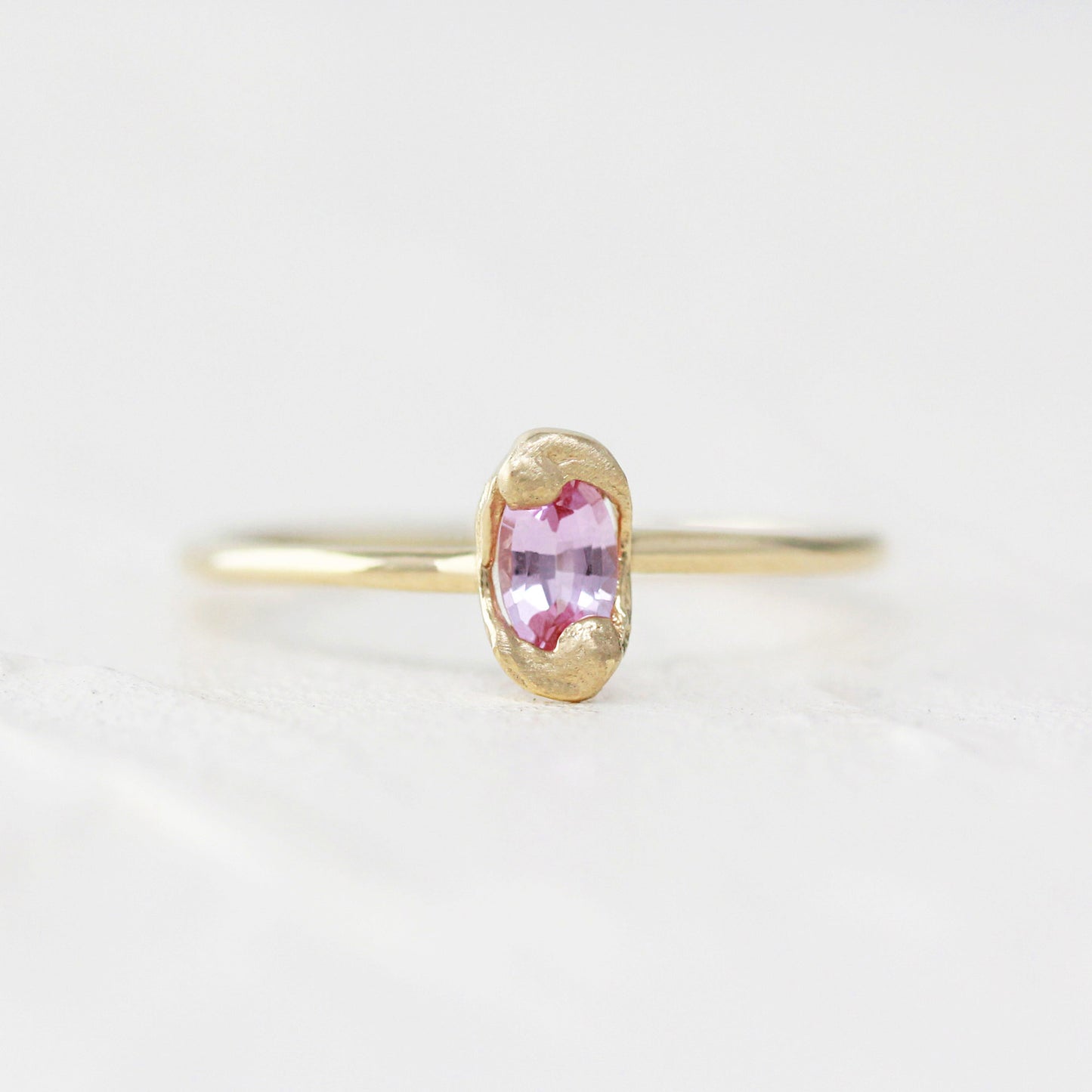 Pigment (Pink Sapphire)