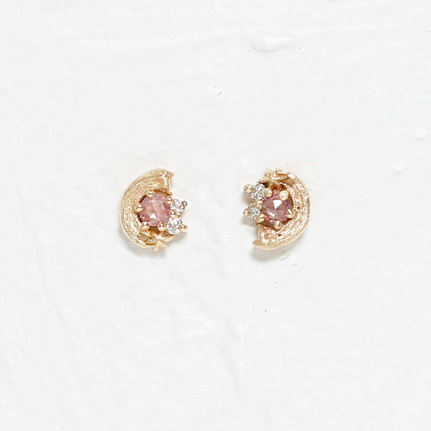 Potter's Pink Earring (Single)