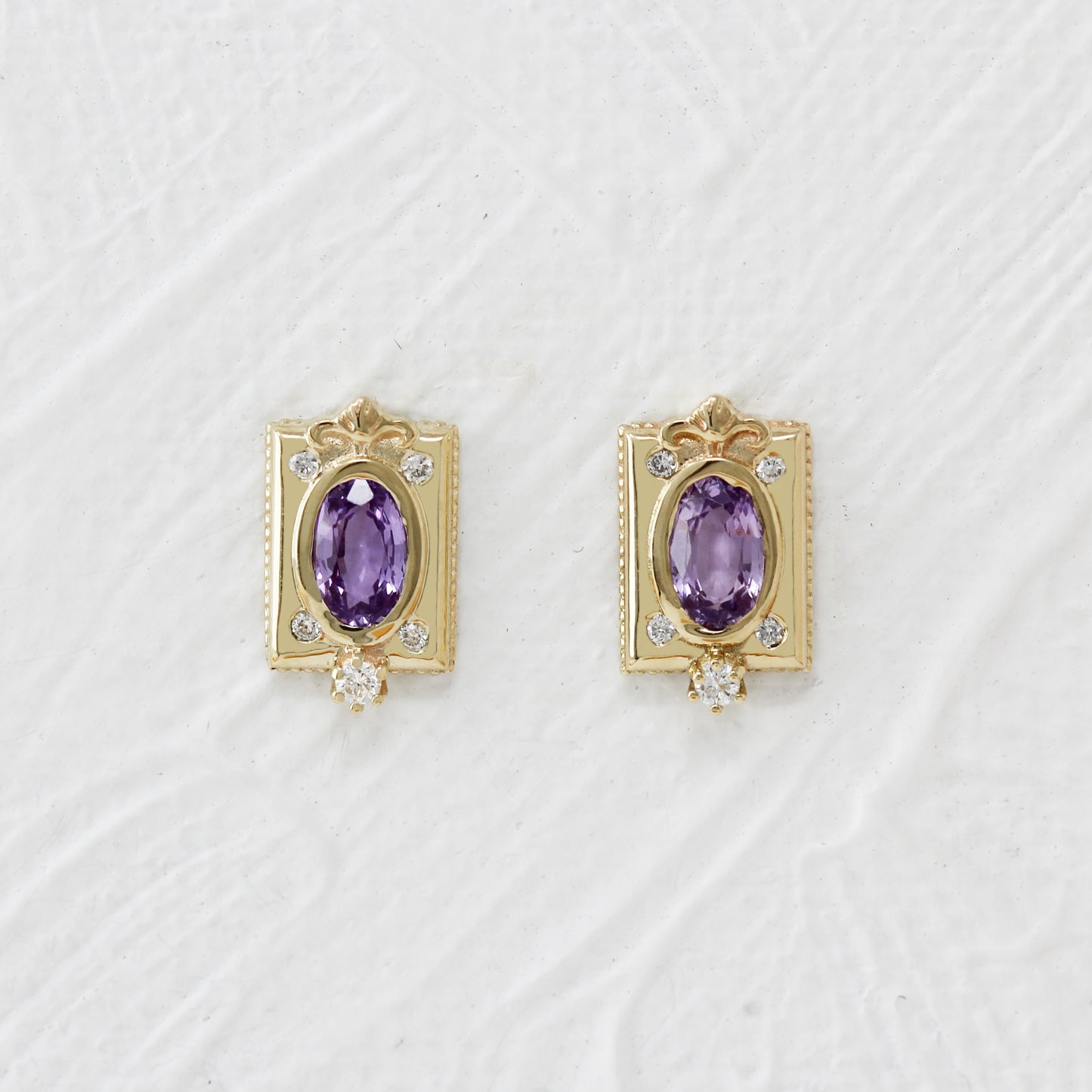 Vanity No. 3 Earring (Single)