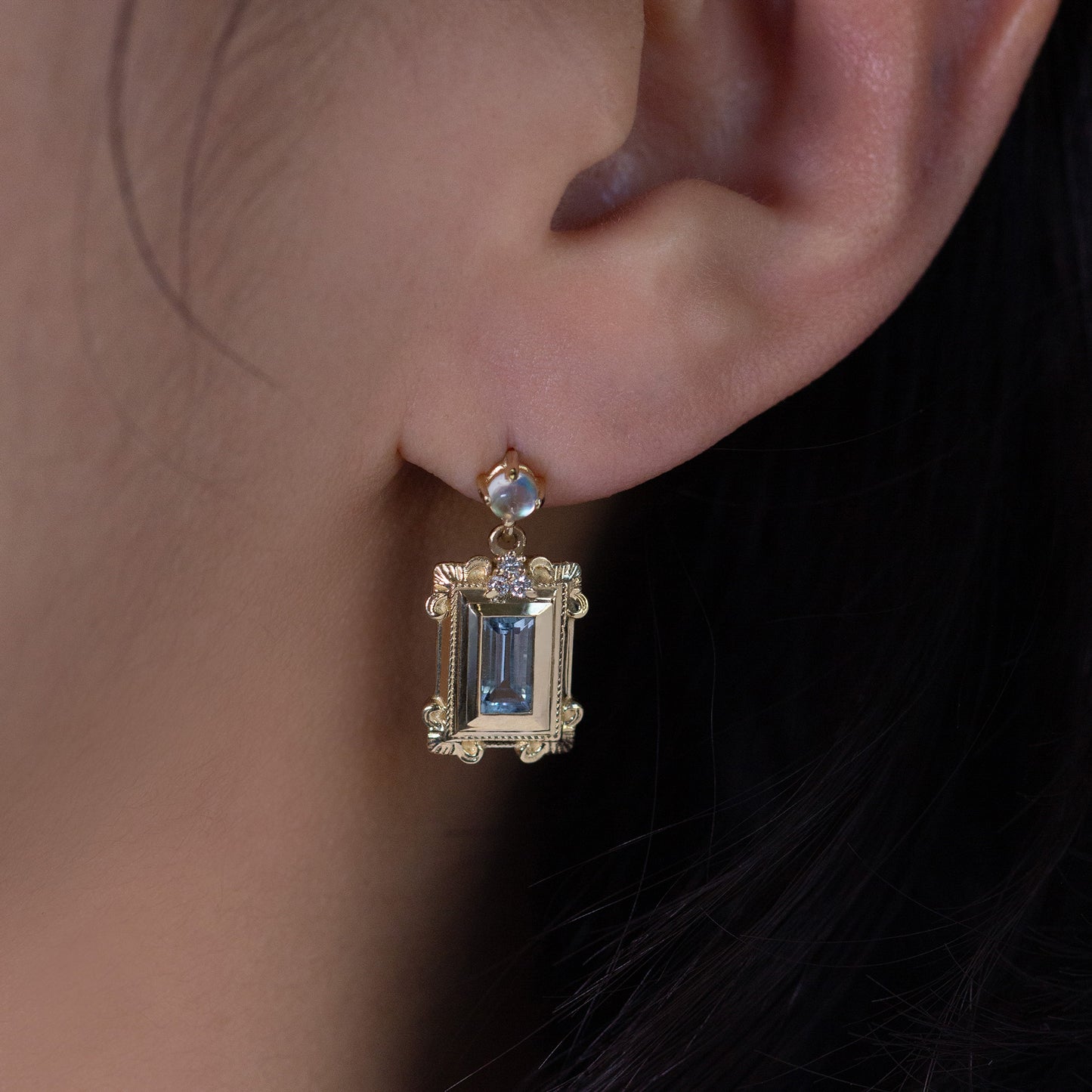 Vanity No. 4 Earring (Single)