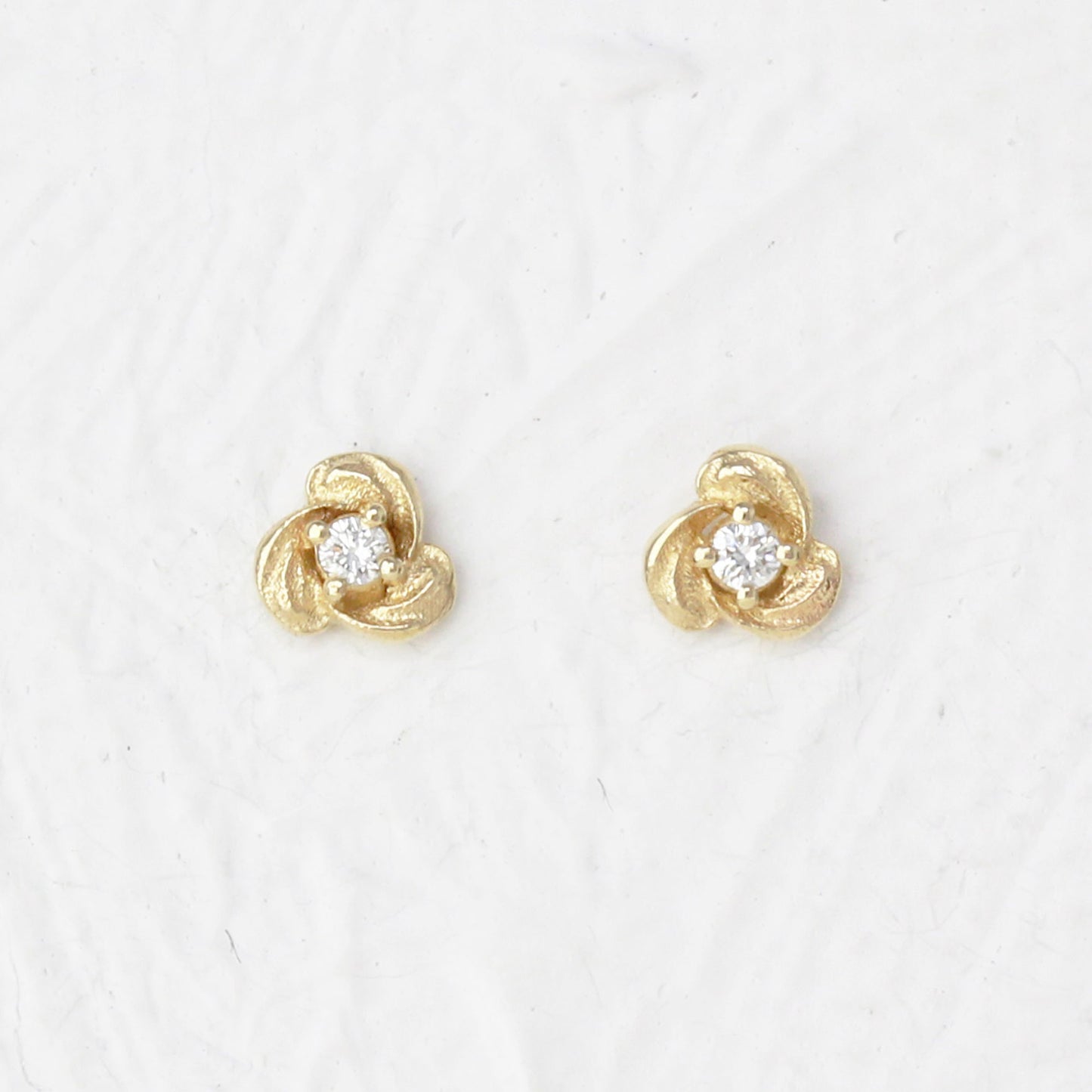 Monet's Garden Earring (Single)