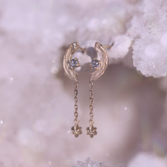 Ultramarine Earring (Single)