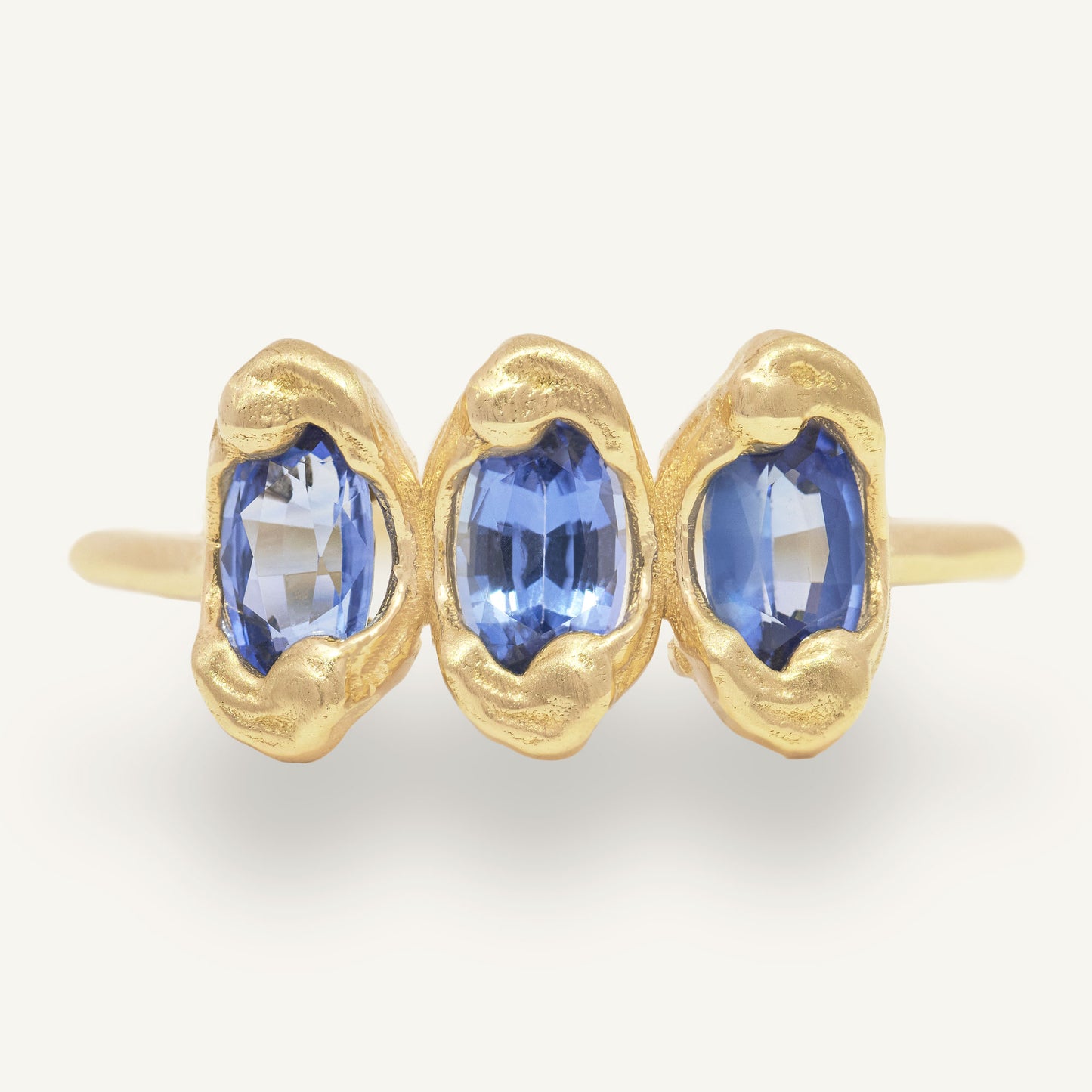 Pigment Trilogy (Blue Sapphire)