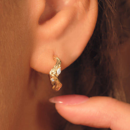 Renoir's Breeze Hoop Earring