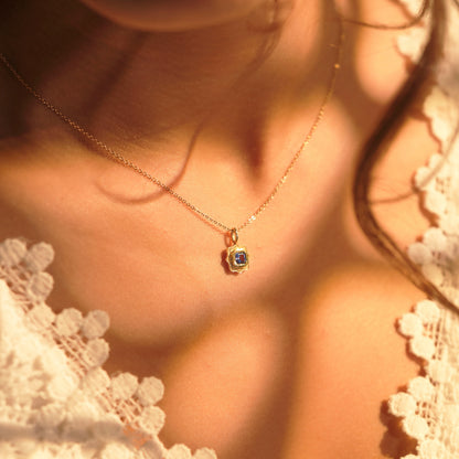 Objet d'Art No. 4 (Pendant)