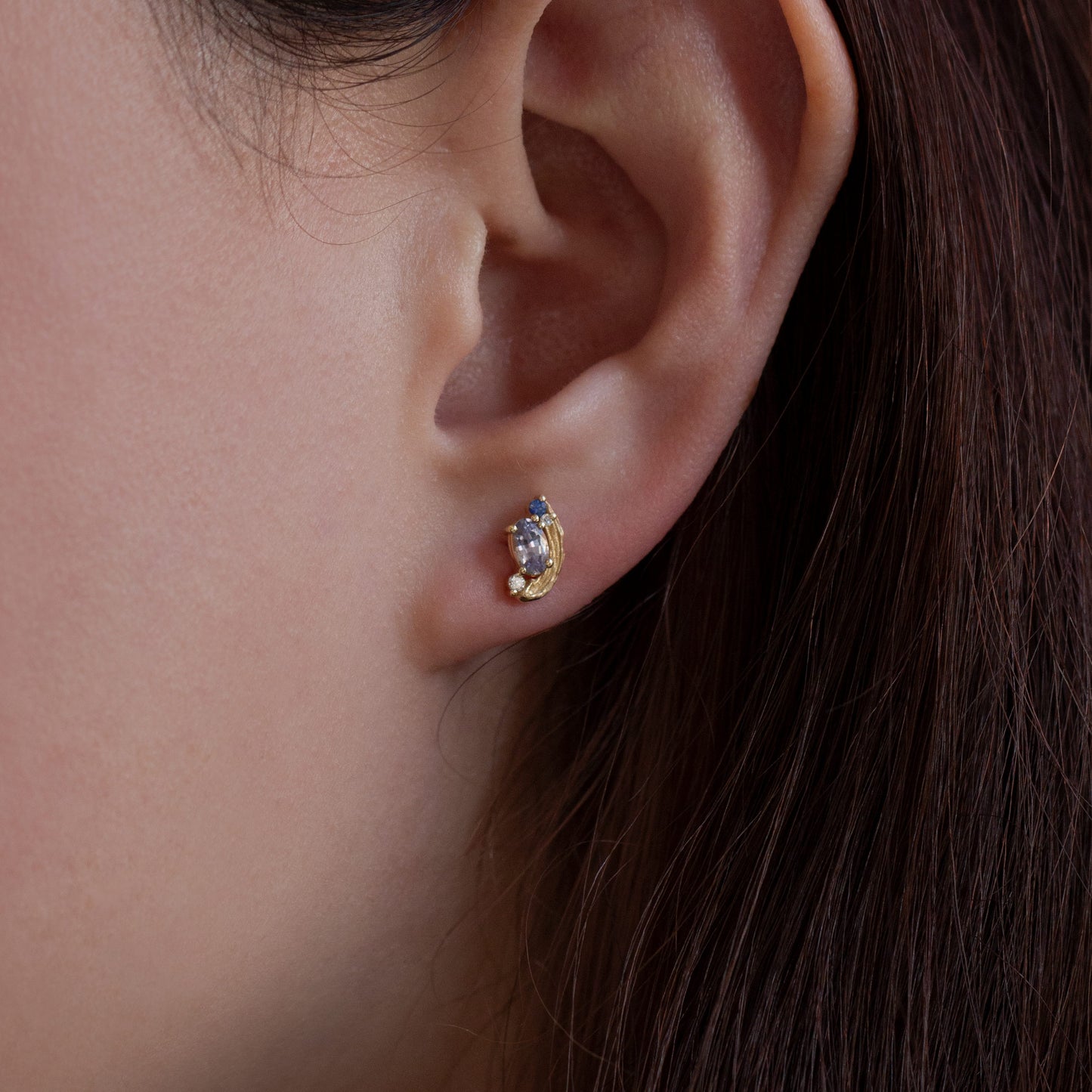 Periwinkle Earring (Single)